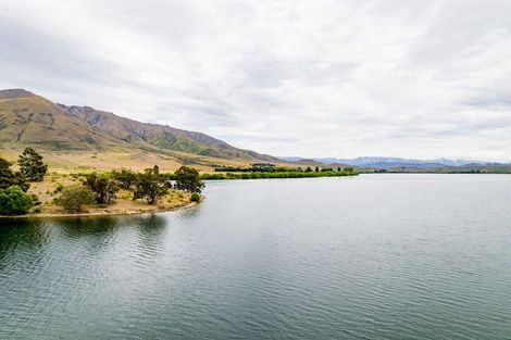 Photo of property in 48 Ahuriri Drive, Omarama, 9412