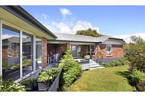 Photo of property in 16 Highland Drive, Richmond, 7020