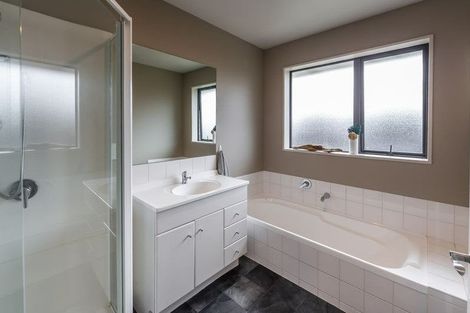 Photo of property in 11 Cressida Close, Rolleston, 7614