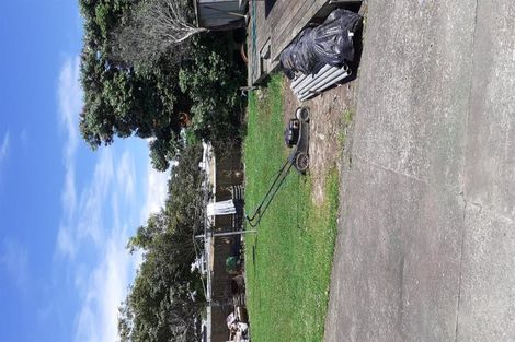 Photo of property in 28 Ewbank Place, Manurewa, Auckland, 2102