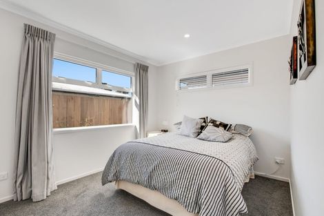 Photo of property in 16 Forest Glen, Orewa, 0931