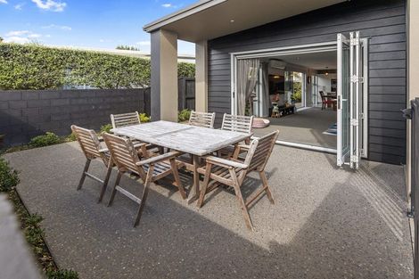 Photo of property in 15 Aubrey Way, Brookfield, Tauranga, 3110