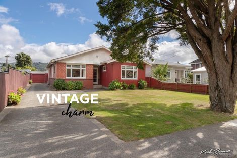 Photo of property in 71 Totara Crescent, Woburn, Lower Hutt, 5011