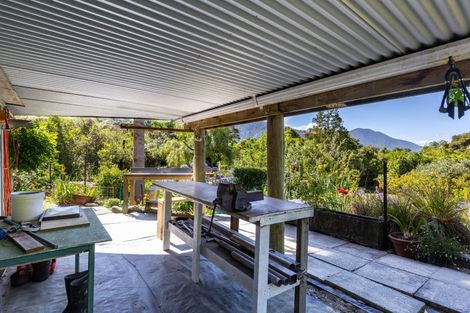 Photo of property in 236 Moetapu Bay Road, Moetapu Bay, Picton, 7282