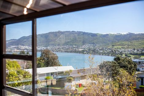 Photo of property in 21 Inlet View, Titahi Bay, Porirua, 5022