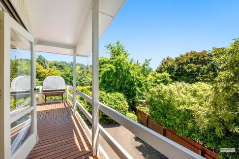 Photo of property in 18 Harewood Grove, Pinehaven, Upper Hutt, 5019