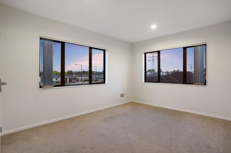 Photo of property in 16 Dalray Avenue, Takanini, 2112