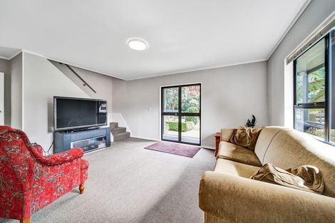 Photo of property in 69 Arundel Crescent, Westown, New Plymouth, 4310