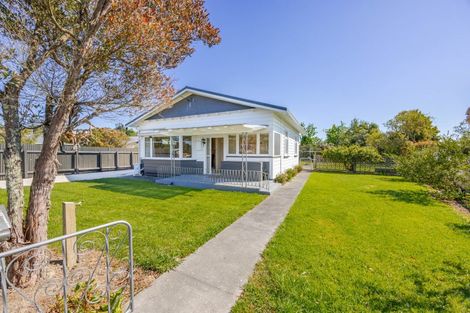 Photo of property in 1 Union Street, Waipawa, 4210