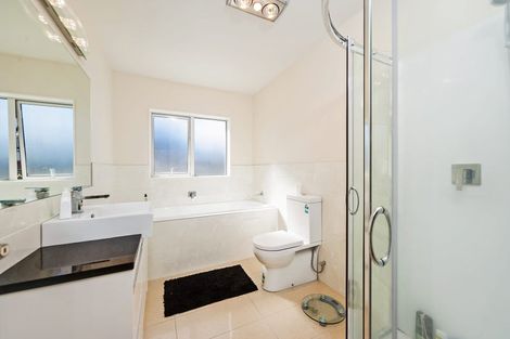 Photo of property in 106 Tiriwa Drive, Massey, Auckland, 0614