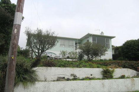 Photo of property in 19 Redwood Avenue, Tawa, Wellington, 5028