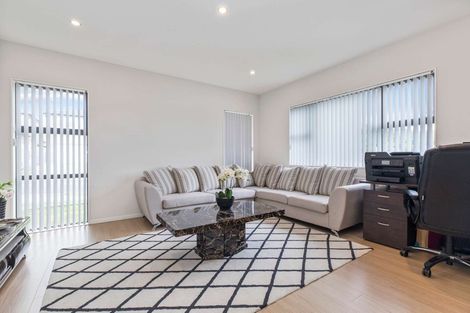 Photo of property in 15 Hughs Way, Flat Bush, Auckland, 2019