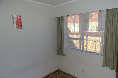 Photo of property in 1 Clare Place, Mount Wellington, Auckland, 1060