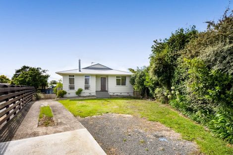 Photo of property in 4 Titoki Place, Inglewood, 4330