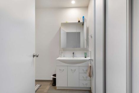 Photo of property in 21 Alliance Lane, Papakura, 2110