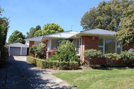 Photo of property in 14 Mclellan Place, Ilam, Christchurch, 8041