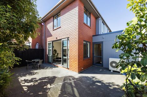 Photo of property in 71b Mandeville Street, Riccarton, Christchurch, 8011