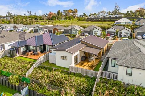 Photo of property in 74 Vinistra Road, Huapai, Kumeu, 0810