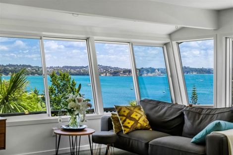 Photo of property in 1100a Whangaparaoa Road, Tindalls Beach, Whangaparaoa, 0930