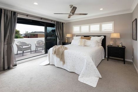 Photo of property in 14a The Parade, Bucklands Beach, Auckland, 2012