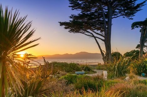 Photo of property in 32 Tainui Street, Raumati Beach, Paraparaumu, 5032