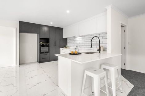 Photo of property in 8 Dorchester Place, Nawton, Hamilton, 3200