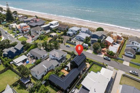 Photo of property in 8 Motiti Road, Papamoa Beach, Papamoa, 3118
