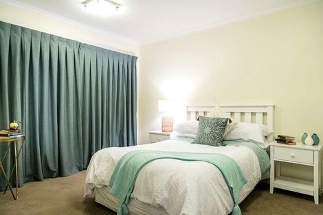 Photo of property in 29e Wai-iti Crescent, Woburn, Lower Hutt, 5010