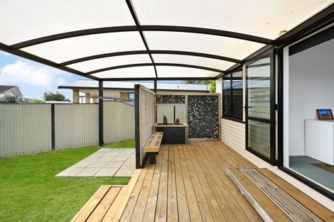 Photo of property in 42 English Street, St Andrews, Hamilton, 3200