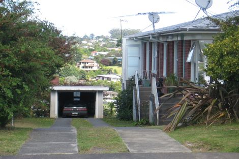 Photo of property in 1/18 Knights Road, Rothesay Bay, Auckland, 0630