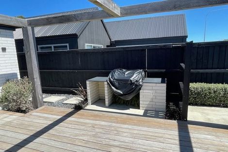 Photo of property in 6 John Raven Lane, Woodend, 7610