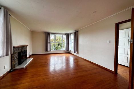 Photo of property in 36 Larne Avenue, Pakuranga Heights, Auckland, 2010
