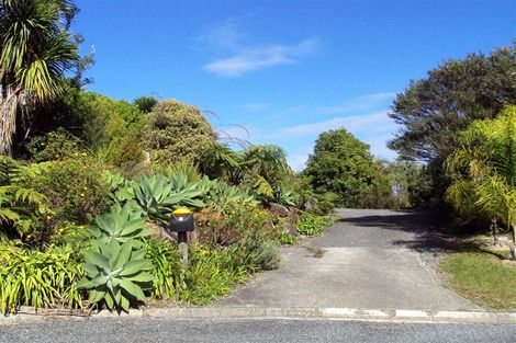 Photo of property in 11 Toi Track, Russell, 0272