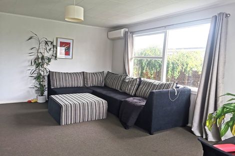 Photo of property in 1/1302 Caroline Road, Mayfair, Hastings, 4122