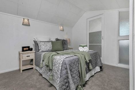 Photo of property in 31 Mahara Avenue, Birkenhead, Auckland, 0626