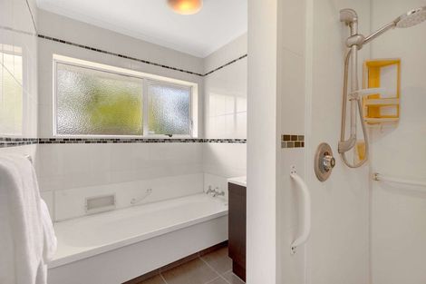 Photo of property in 3 Hampton Place, Springvale, Whanganui, 4501