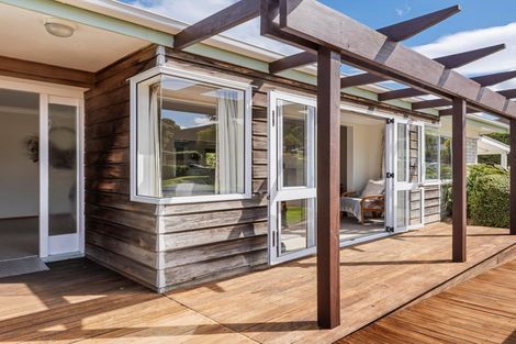 Photo of property in 90 Botanical Road, Tauranga South, Tauranga, 3112