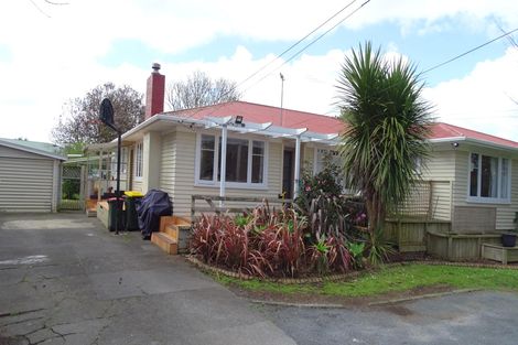 Photo of property in 19 Cosgrave Road, Papakura, 2110