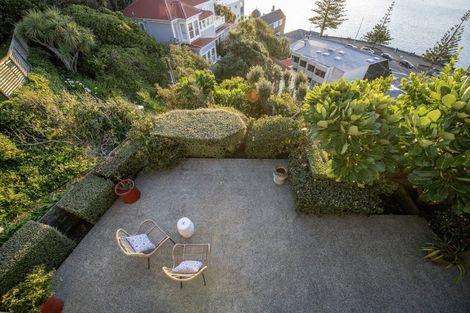 Photo of property in 334 Oriental Parade, Oriental Bay, Wellington, 6011