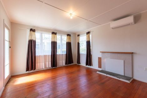 Photo of property in 297 High Street, Dannevirke, 4930