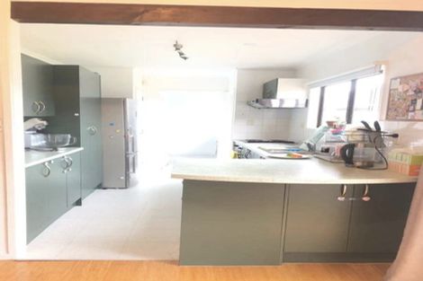 Photo of property in 8 Fortunes Road, Half Moon Bay, Auckland, 2012