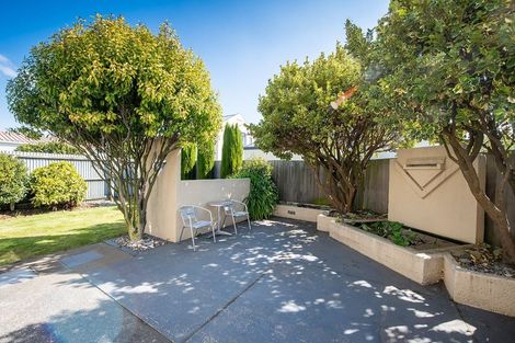 Photo of property in 72 Wharenui Road, Upper Riccarton, Christchurch, 8041