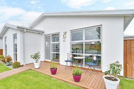 Photo of property in 13 Winsloe Street, Pegasus, 7612