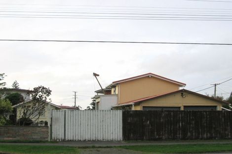 Photo of property in 69 Te Moana Road, Waikanae Beach, Waikanae, 5036