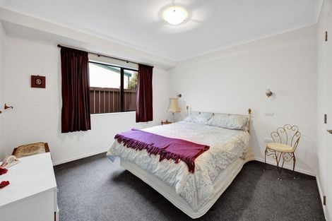 Photo of property in 14a Milmoe Street, Hawera, 4610