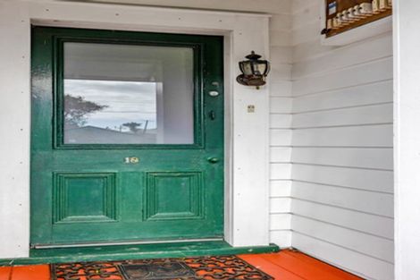 Photo of property in 18 Cameron Street, Hawera, 4610