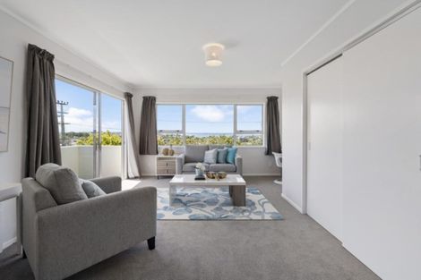 Photo of property in 12 Stanmore Bay Road, Stanmore Bay, Whangaparaoa, 0932