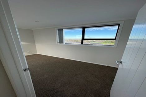 Photo of property in 44 Pragma Rise, Rototuna North, Hamilton, 3210