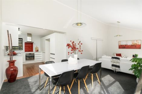 Photo of property in 25b Valley Road, Mount Maunganui, 3116