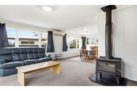 Photo of property in 92 Acacia Drive, Levels, Timaru, 7973